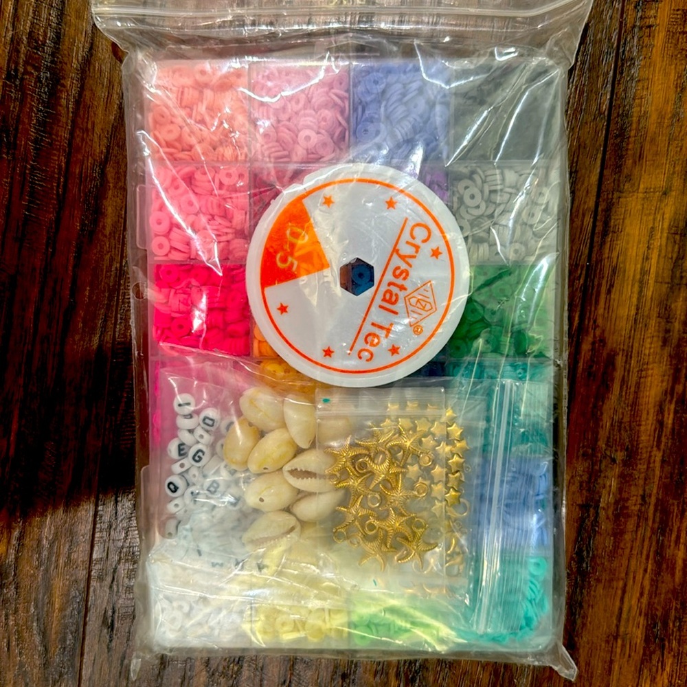 5400 Pcs Flat Clay Beads, 24 Col., Bracelet Necklace Earring Making